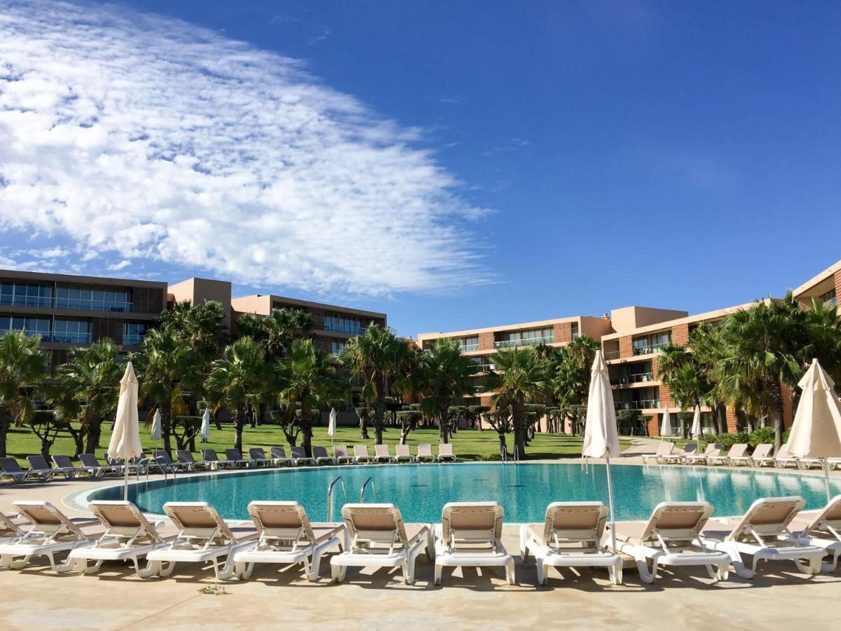 Salgados, Relax & Fun For Family Apartment Guia  Exterior photo